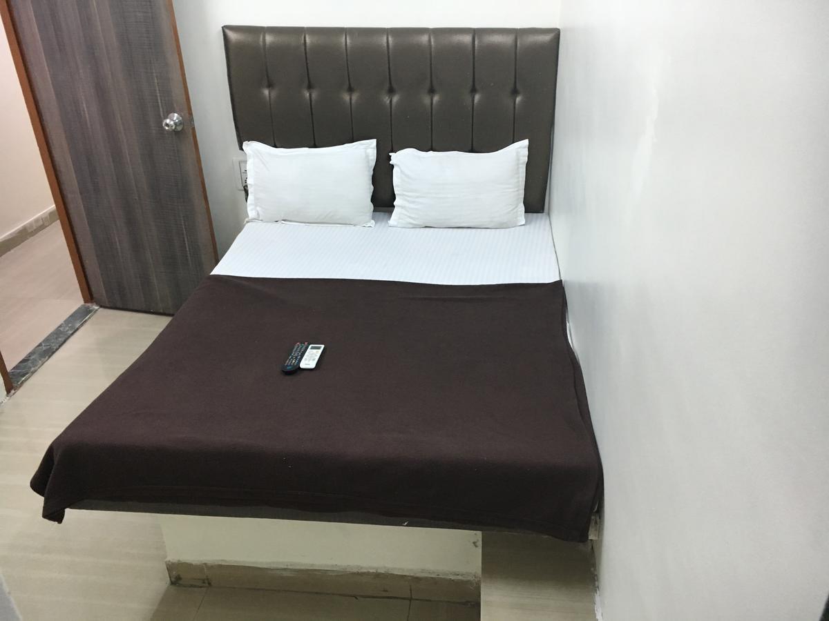 Hotel Janata Residency Bombay Extérieur photo